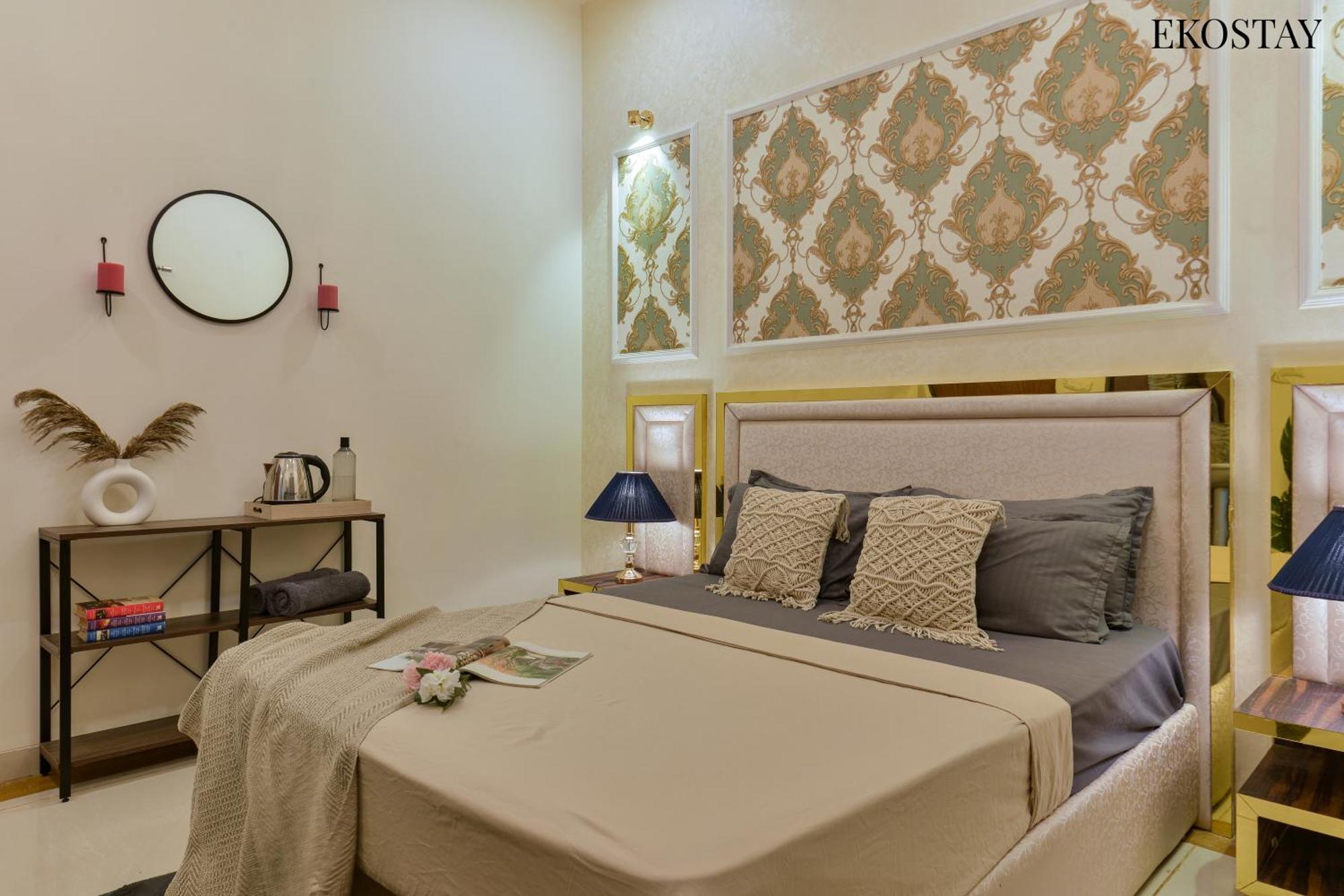 Eko Stay Gold - Gatsby Villa โลนาวาลา ภายนอก รูปภาพ