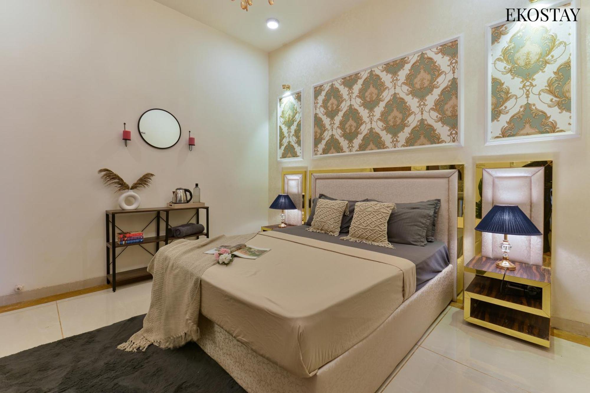 Eko Stay Gold - Gatsby Villa โลนาวาลา ภายนอก รูปภาพ